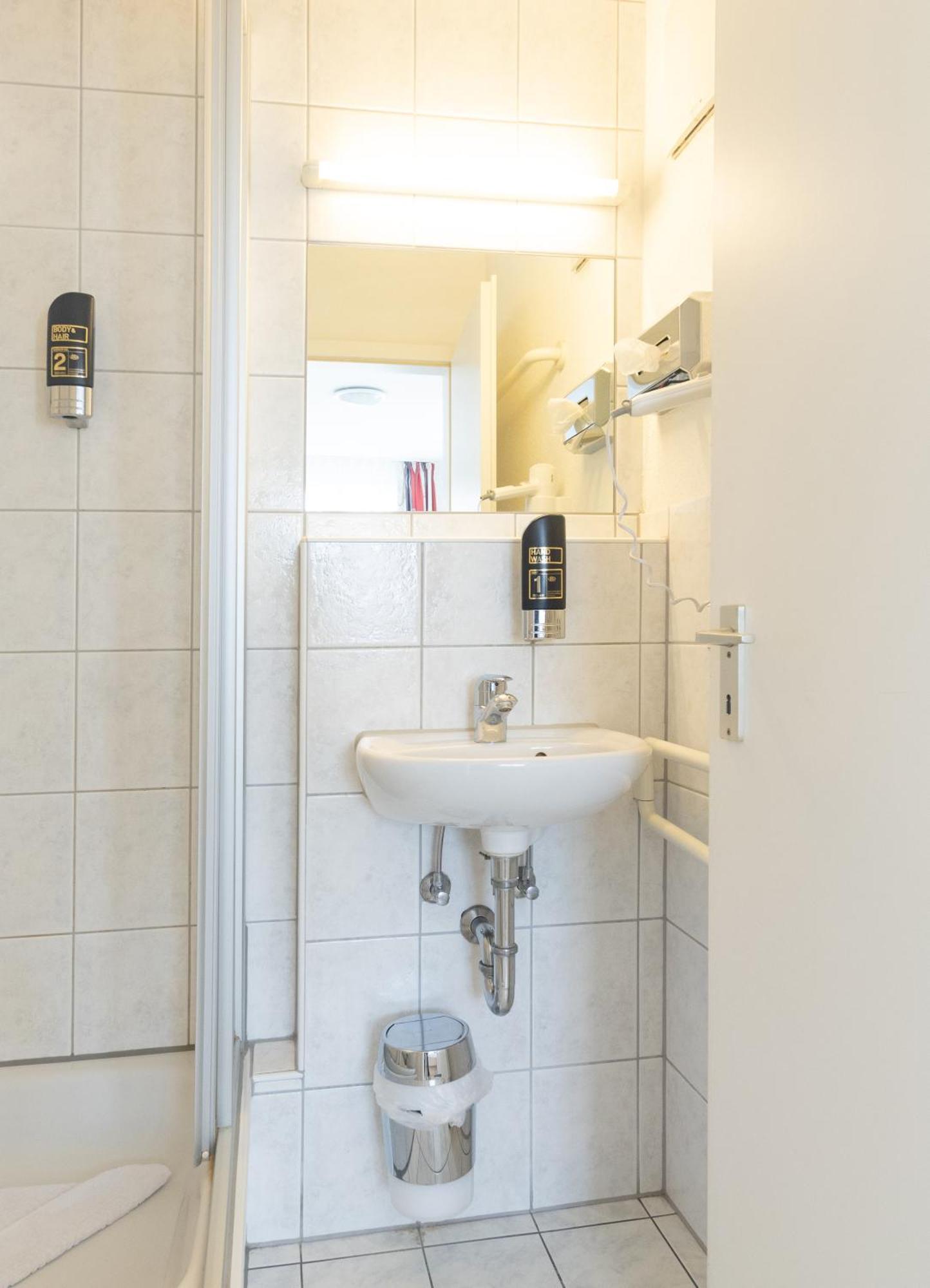 Gasthaus Traube, Ludwigshafen, Bodensee, Seenah Gelegen Bodman-Ludwigshafen Extérieur photo